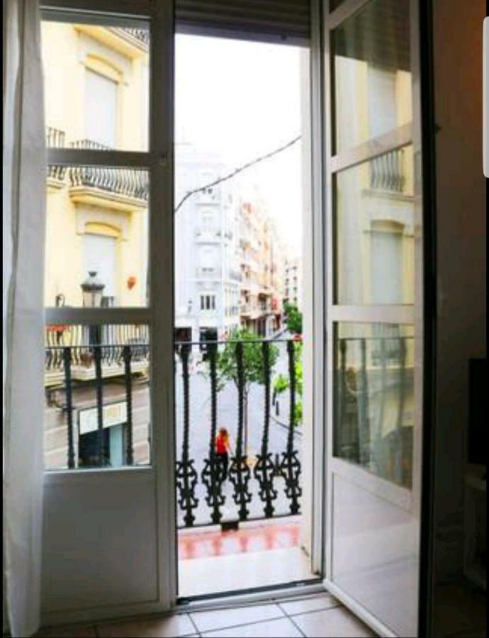Junto Al Mercado De Ruzafa Valência Exterior foto